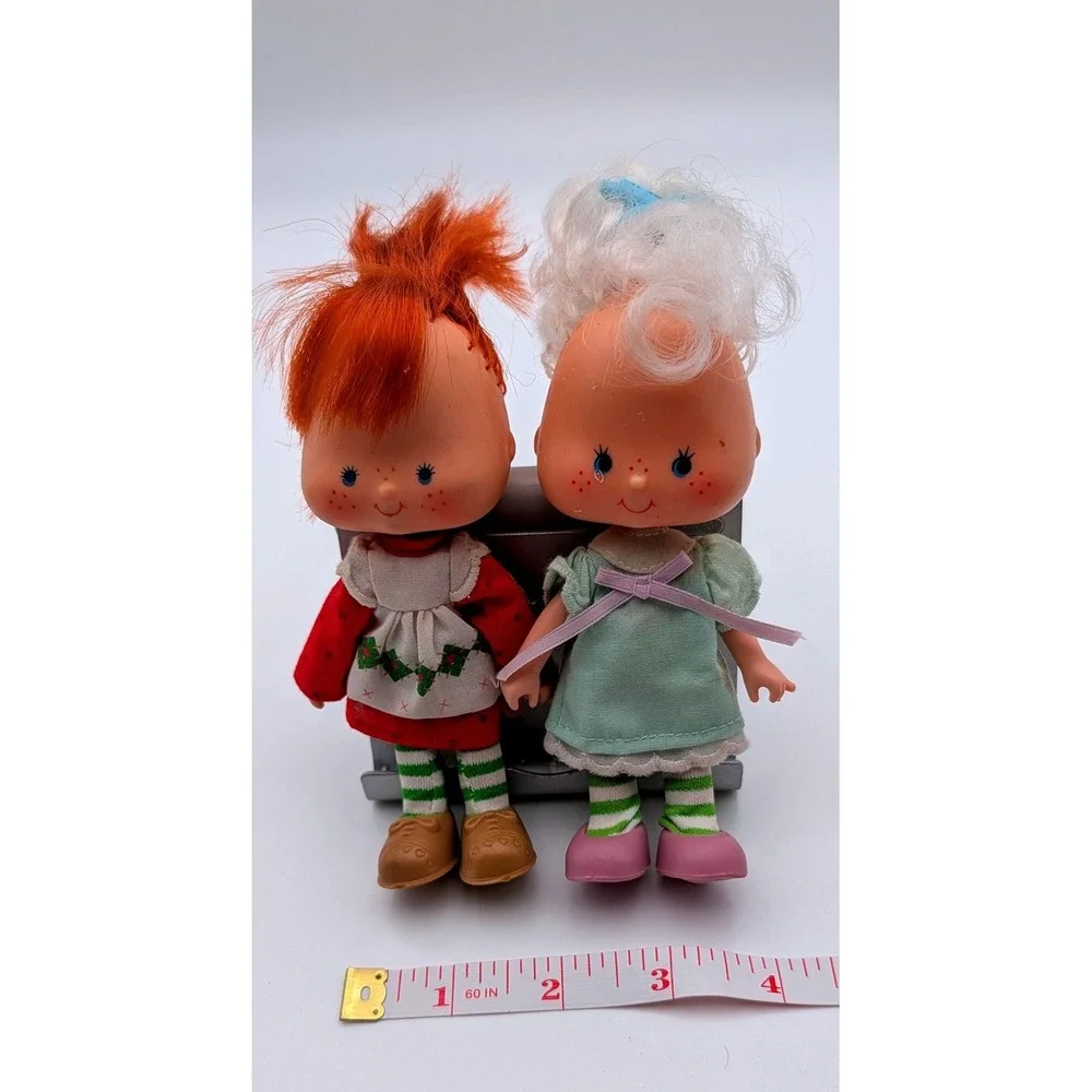 Vintage Strawberry Shortcake & Angel Cake Dolls 1980s Retro Toys Lot of 2